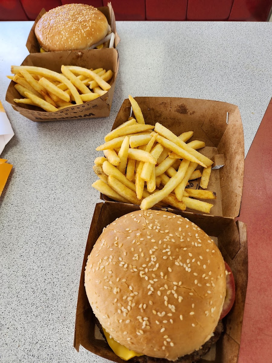 Hungry Jack's Burgers Mermaid Waters-7